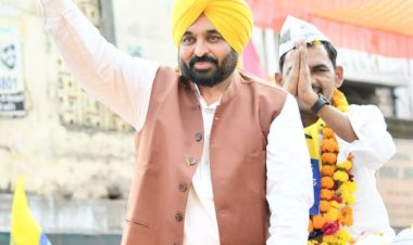 बुंदेलखंड के महाराजपुर, छतरपुर नगर और बिजावर विधानसभा क्षेत्र में आप उम्मीदवारों के साथ विभिन्न जगहों पर मान ने किया रोड शो