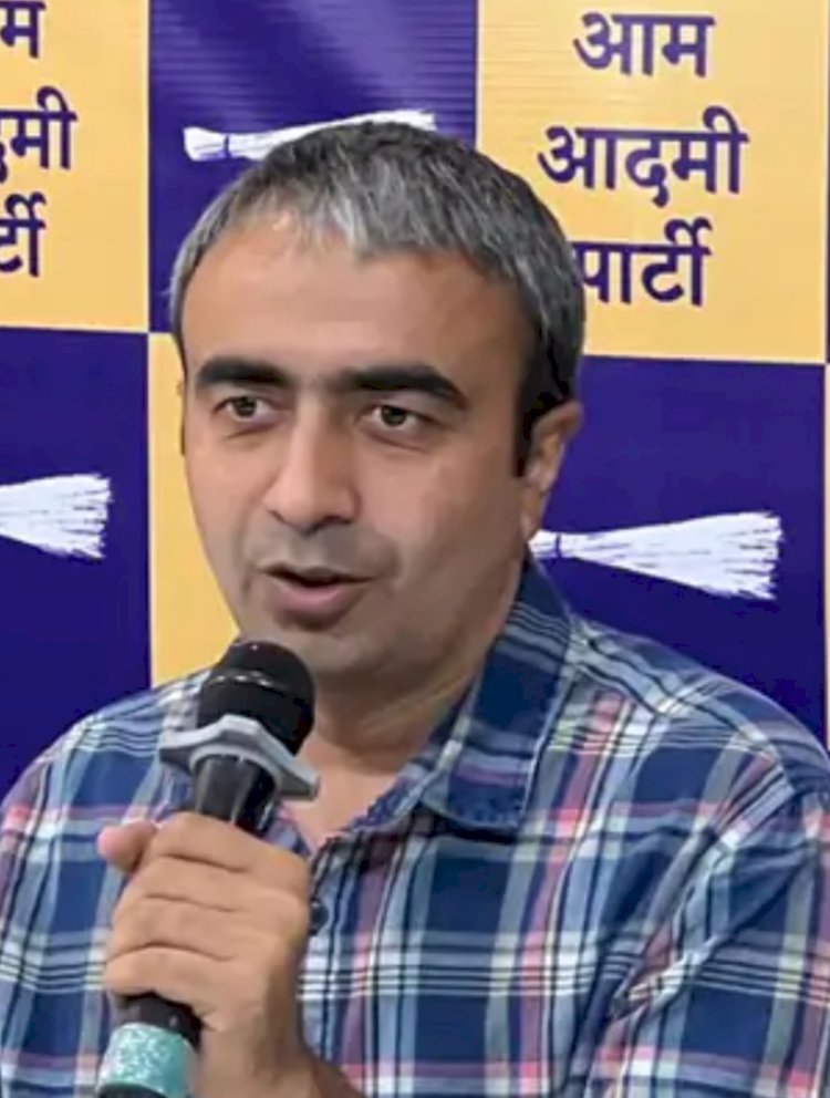 सफाई कर्मियों की मांग को अनदेखा कर रही प्रदेश सरकार