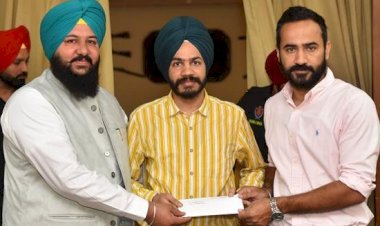 मंत्री मीत हेयर ने पीडब्ल्यूआरएमडीसी के 13 नवनियुक्त उम्मीदवारों को नियुक्ति पत्र सौंपे