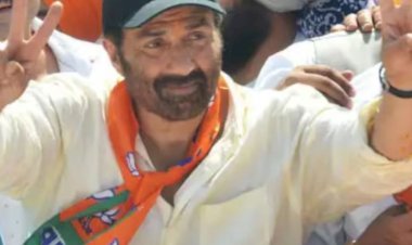 सनी देओल को ढूंढने वाले को मिलेगा 50 हजार का इनाम! लगे पोस्टर