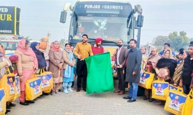 बटाला के विधायक अमनशेर सिंह शेरी कलसी ने श्री आनंदपुर साहिब और श्री अमृतसर साहिब के दर्शन के लिए बस को हरी झंडी दिखाकर रवाना किया