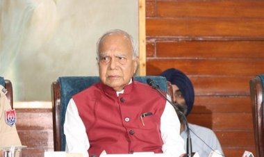 राज्यपाल पुरोहित ने बेहतर कार्य करने वाली तीन 'ग्राम रक्षा समितियों' के लिए पुरस्कार राशि जारी की