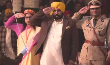गणतंत्र दिवस के मौके पर सीएम भगवंत सिंह मान ने फहराया झंडा, कहा- दिल्ली परेड से पंजाब की झांकी हटाना दुखद.