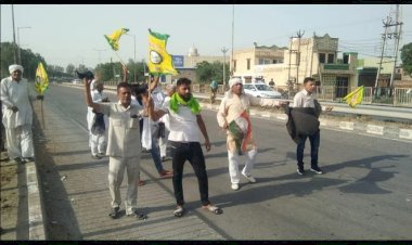 पूर्व सीएम मनोहर लाल का शाहपुर में विरोध, काले झंडे दिखाए