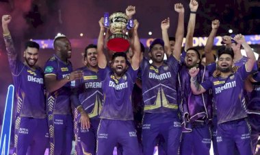 कोलकाता नाइट राइडर्स की जीत के बाद जश्न की तस्वीरें, शाहरुख ने ऐसे मनाई जीत की खुशी