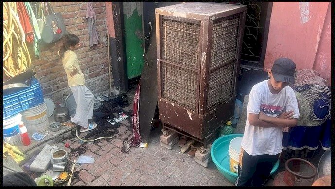 मच्छर भगाने की अगरबत्ती से घर में लगी आग, 4 की मौत