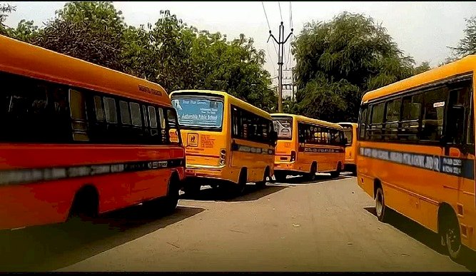 गुजरात, पंजाब और राजस्थान में चलेंगी हरियाणा की कंडम स्कूल बसें, फाइलों का ढेर लगना शुरू