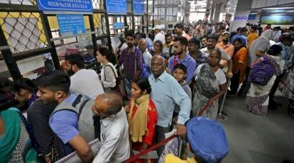 गर्मी, लू के थपेड़ों से लोग बेहाल, नागरिक अस्पतालों में मरीजों की भीड़