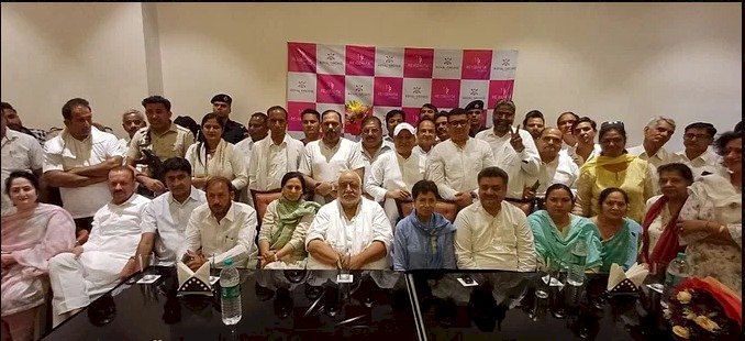 मैं और मेरा की राजनीति न करते तो सभी सीटें जीतती कांग्रेस: सैलजा