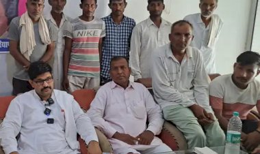 हरियाणा में दलित महापंचायत, बोले-सैलजा के अपमान का लेंगे बदला, हुड्डा समर्थकों को हराएंगे, नारनौंद में जस्सी के प्रचार से दूर रहेंगी कुमारी सैलजा