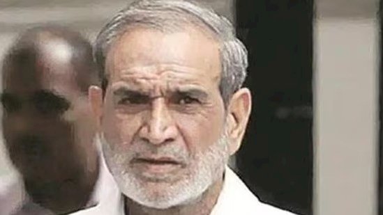 1984 सिख विरोधी दंगा मामले में दिल्ली की एक अदालत ने पूर्व कांग्रेस नेता सज्जन कुमार को सुनाई सजा