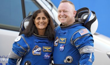 9 महीने और 14 दिन बाद धरती पर लौटीं सुनीता विलियम्स, फ्लोरिडा तट पर उतरा अंतरिक्ष यान