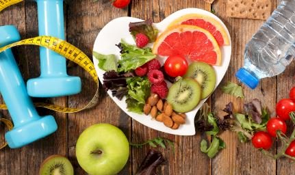 Monsoon Health Tips: मानसून में इम्यूनिटी को मजबूत करते हैं ये फल