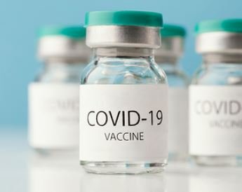 कोरोना वैक्सीन से मौतें? केंद्रीय स्वास्थ्य मंत्रालय ने दी प्रतिक्रिया
