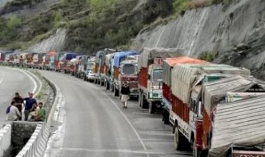 जम्मू-श्रीनगर राष्ट्रीय राजमार्ग चार दिन बाद खुला जम्मू-श्रीनगर National Highway