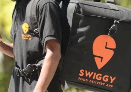 SWIGGY से खाना ऑर्डर करना अब होगा महंगा, APP ने बढ़ाई फीस