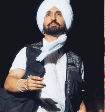 दिलजीत दोसांझ ने शो के दौरान मंच से गायक राजवीर जवंदा के लिए की प्रार्थना