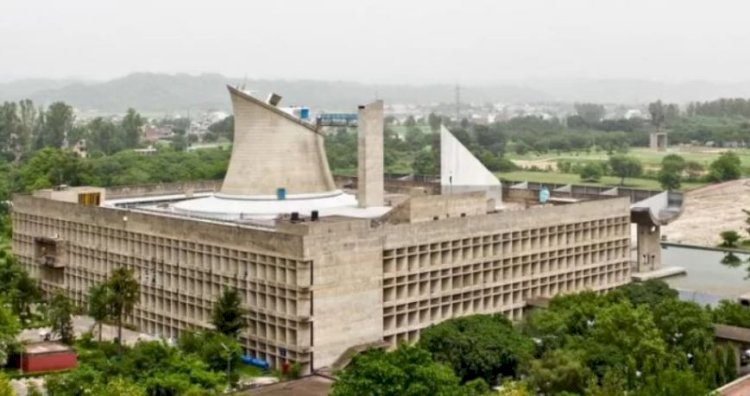 राज्यपाल ने 16वीं पंजाब विधानसभा का विशेष सत्र बुलाया