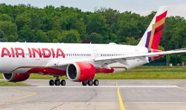 दिल्ली-मुंबई फ्लाइट में बड़ी तकनीकी खराबी, कराई गई इमरजेंसी लैंडिंग