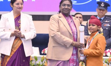राष्ट्रपति मुर्मू ने वीर बाल दिवस के अवसर पर 'प्रधानमंत्री राष्ट्रीय बाल पुरस्कार' किया प्रदान