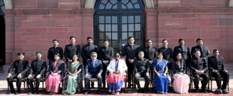 राष्ट्रपति मुर्मू ने आत्मनिर्भर भारत अभियान में भारतीय रक्षा लेखा सेवा की भूमिका पर डाला प्रकाश