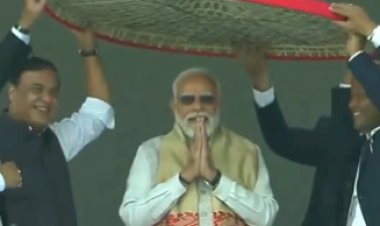 प्रधानमंत्री मोदी ने असम के डिब्रूगढ़ में मोरन बाईपास पर पूर्वोत्तर की पहली इमरजेंसी लैंडिंग सुविधा का किया उद्घाटन