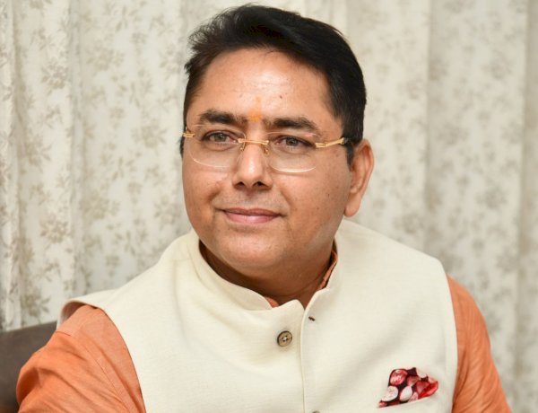 मजीठिया की जमानत पर अमन अरोड़ा ने कहा, कानून, सबूत और सच्चाई सियासी जश्नों से कहीं ज्यादा मजबूत हैं