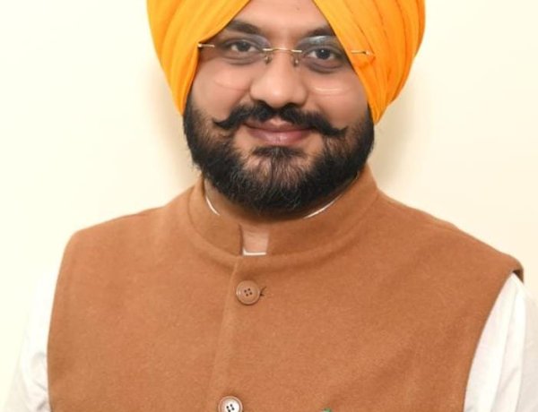 भगवंत मान सरकार धान सीजन के दौरान किसानों को निर्बाध 8 घंटे बिजली सप्लाई सुनिश्चित कर रही है: तरुनप्रीत सिंह सौंद