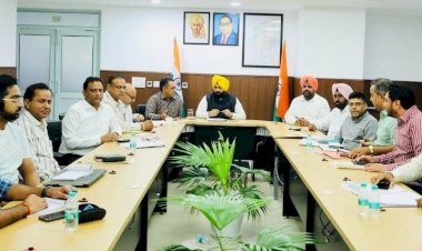 स्थानीय निकाय मंत्री हरजोत सिंह बैंस द्वारा ट्राइसिटी से सटे कस्बों में शहरी बुनियादी ढांचे संबंधी विभिन्न परियोजनाओं की घोषणा; विकास कार्यों की साप्ताहिक समीक्षा के निर्देश