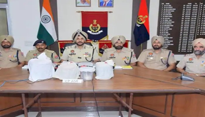अमृतसर पुलिस ने 48 करोड़ रुपये की हेरोइन के साथ 2 तस्करों को गिरफ्तार किया, PAK से जुड़े हैं तार