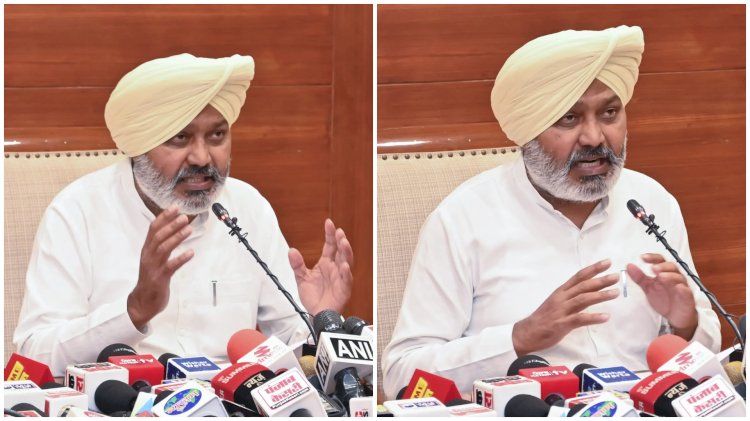 कैबिनेट मंत्री हरपाल सिंह चीमा ने पंजाब विधानसभा में भाजपा सरकार द्वारा विद्यार्थियों और लोकतांत्रिक अधिकारों पर किए जा रहे हमलों के खिलाफ प्रस्ताव किया पेश