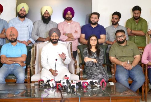 आप ने पंजाब यूनिवर्सिटी चुनाव के लिए सांसद मीत हेयर और विधायक अमृतपाल सिंह सुखानंद को बनाया चुनाव इंचार्ज